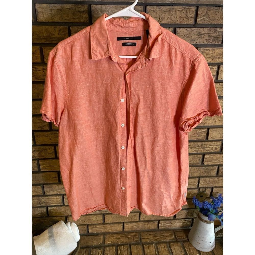 Perry Ellis Short Sleeve Button Down‎